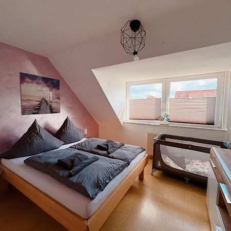 Ferienwohnung Koeoek II - Der Strand Ist Zum Greifen Nah.... Neuharlingersiel Exterior foto